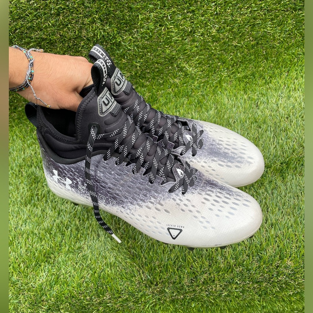 The Under Armour® Spotlight Lux MC 2.0 football cleats